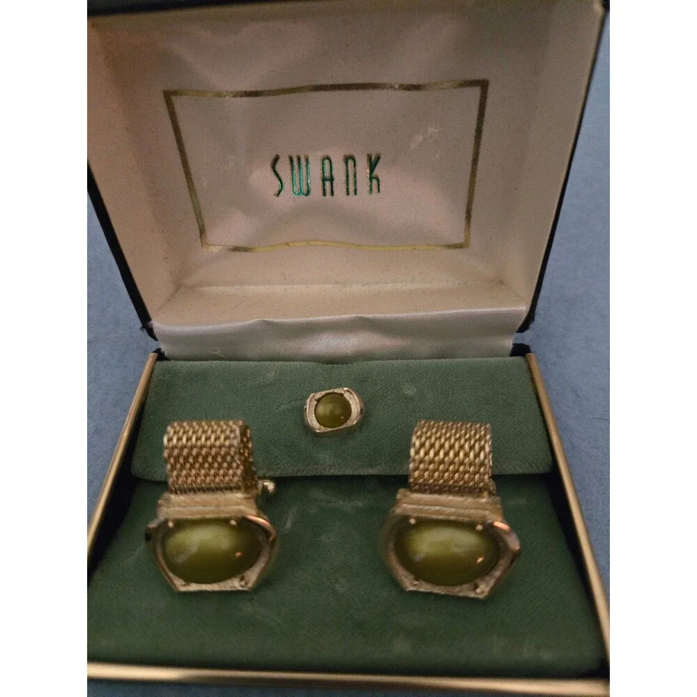 Vtg. Swank Gold-Tone Green Moonstone Cufflinks/Tie  Pin Set (B-1)